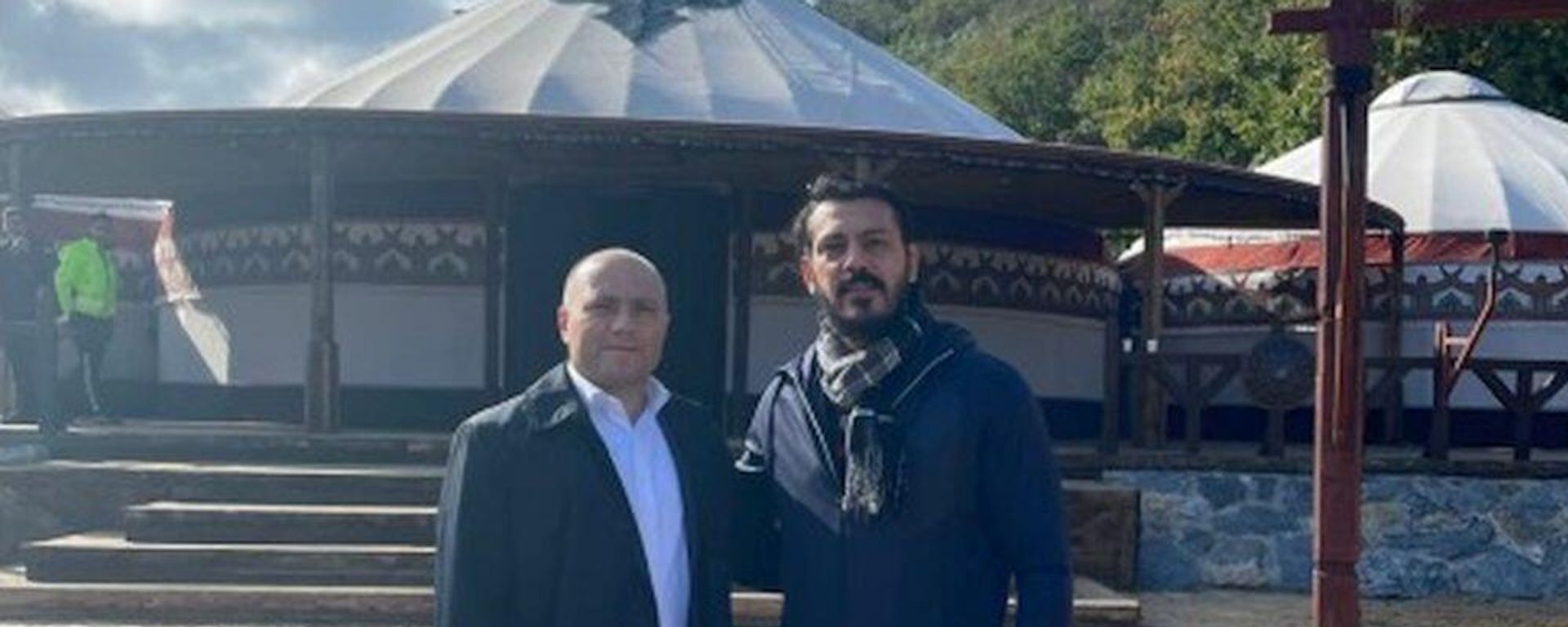 Анар Керимов с Забитом Самедовым на съемочной площадке Воскресший Эртугрул - Sputnik Азербайджан, 1920, 01.11.2021