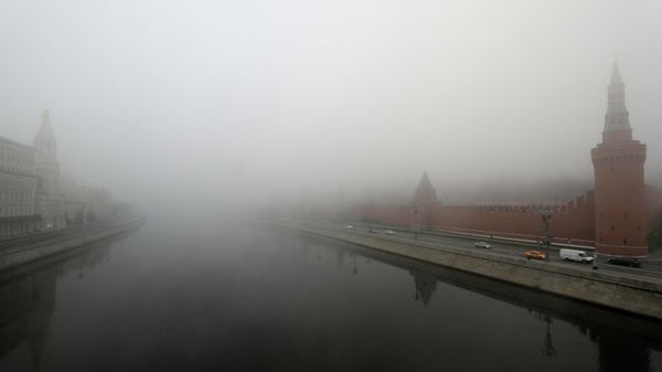 Московский Кремль и Москва-река - Sputnik Азербайджан