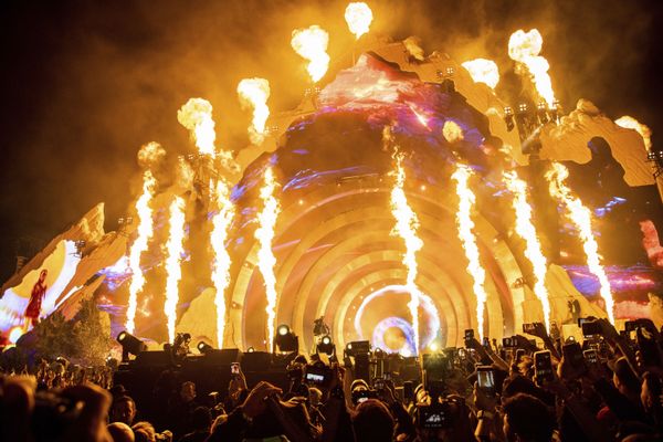 Музыкальный фестиваль Astroworld Festival в Техасе, США. - Sputnik Азербайджан