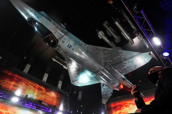 Скорость однодвигательного самолета составит 1,8 Маха, а боевой радиус - 3 тысячи километров. - Sputnik Азербайджан