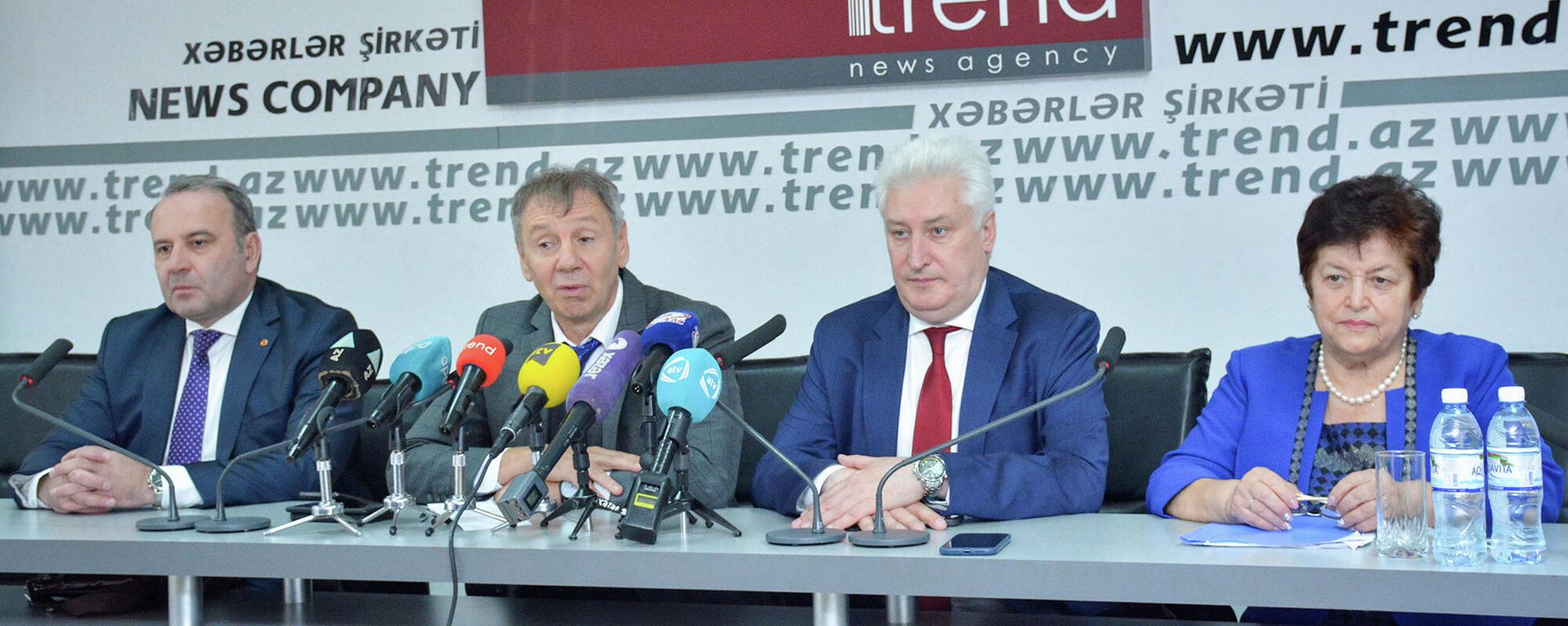 Пресс-конференция на тему Проблемы укрепления мира в Кавказском регионе по итогам российско-азербайджанской конференции  - Sputnik Азербайджан, 1920, 15.11.2021