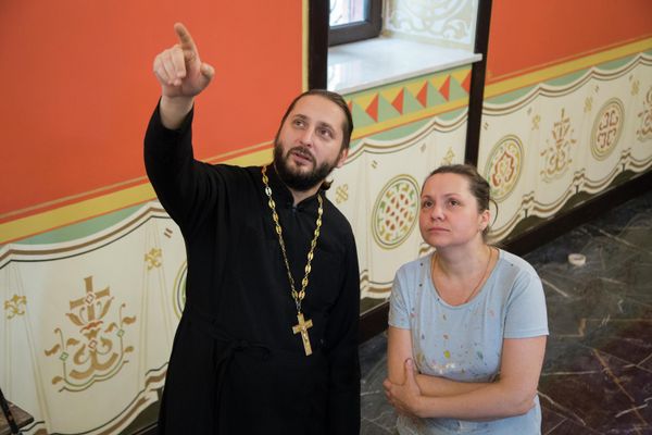 Протоиерей Мефодий Эфендиев верит, что в ближайшее время все вопросы будут разрешены, и в следующем году обновленный храм распахнет свои двери. - Sputnik Азербайджан