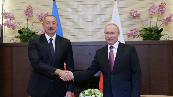 Rusiya prezidenti Vladimir Putin Azərbaycan prezidenti İlham Əliyevlə - Sputnik Азербайджан