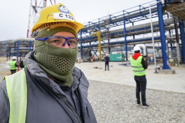 В результате модернизации НПЗ имени Гейдара Алиева планируется запуск новой установки по производству водорода и установки по обогащению водорода. - Sputnik Азербайджан