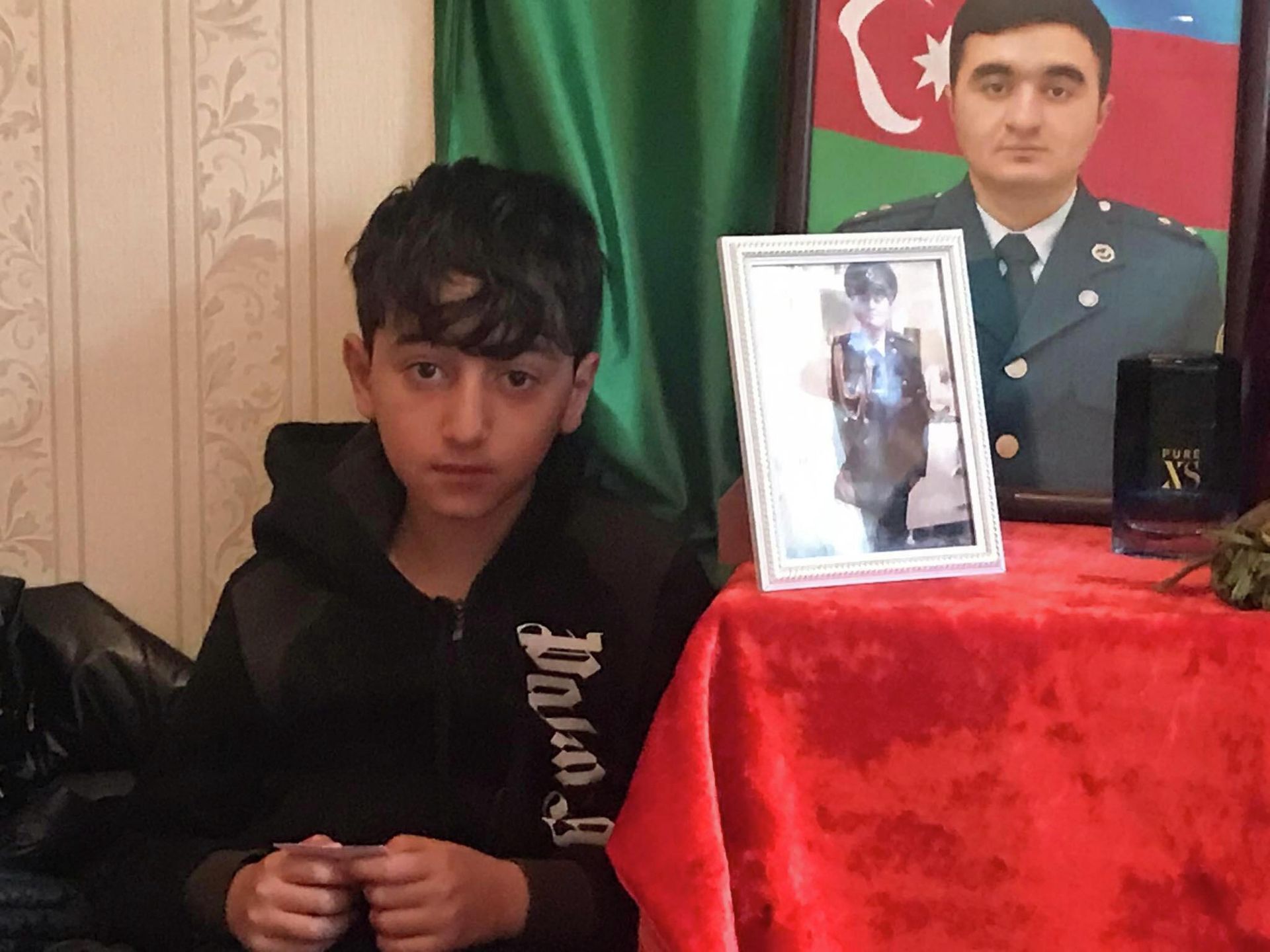 Şəhid Abdulla Süleymanovun qardaşı Şəhriyar Süleymanov - Sputnik Азербайджан, 1920, 02.12.2021