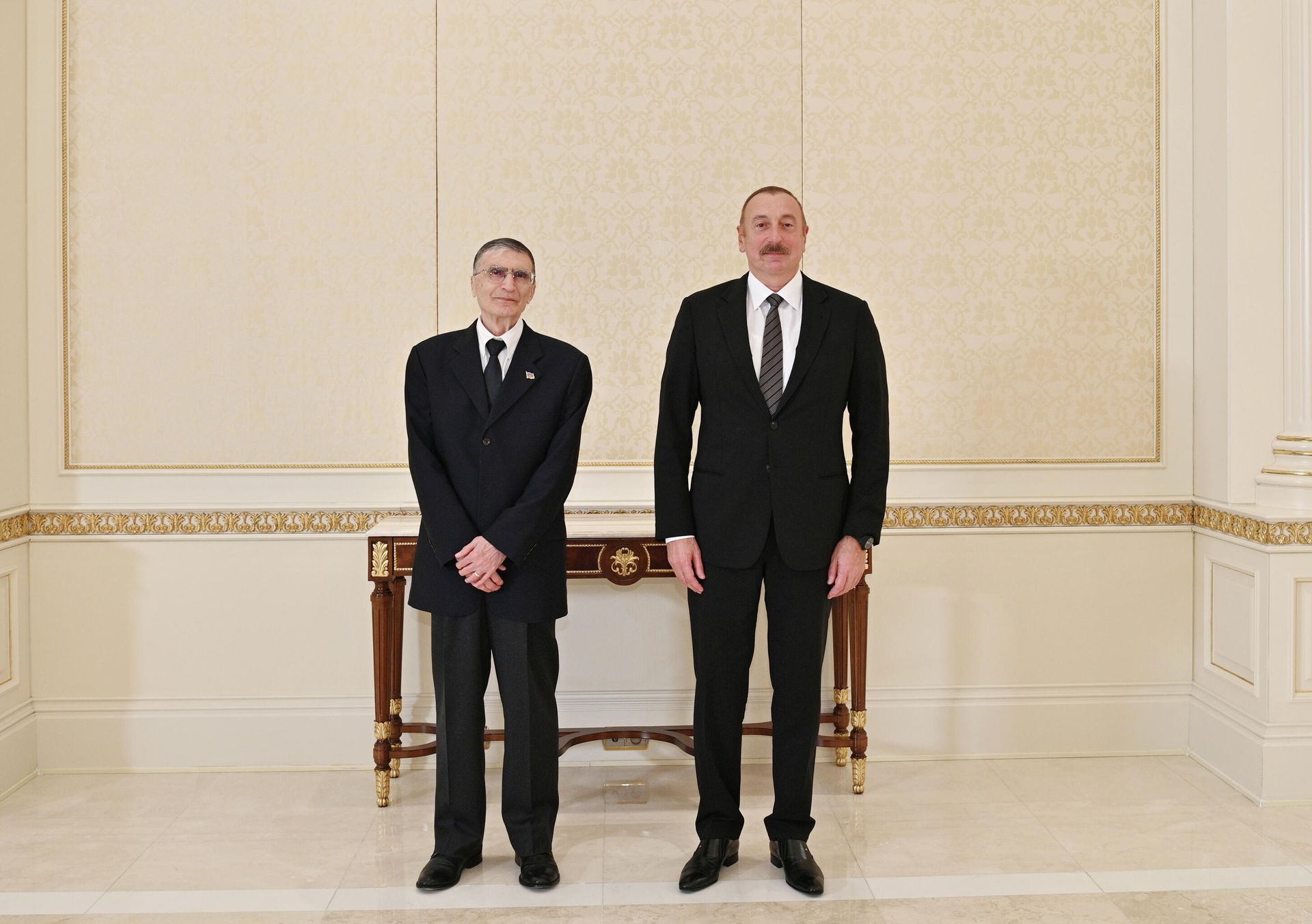 Prezident İlham Əliyev dünya şöhrətli alim Əziz Sancarı qəbul edib - Sputnik Азербайджан, 1920, 02.12.2021