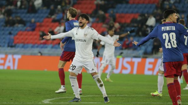 Футболисты агдамского Карабаха перед матчем группового этапа Лиги конференций против швейцарского Базеля - Sputnik Азербайджан