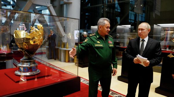 Президент РФ В. Путин провел расширенное заседание коллегии Минобороны РФ - Sputnik Азербайджан