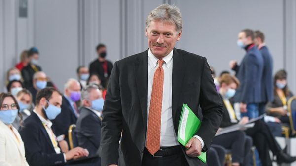 Заместитель руководителя администрации президента - пресс-секретарь президента РФ Дмитрий Песков - Sputnik Азербайджан