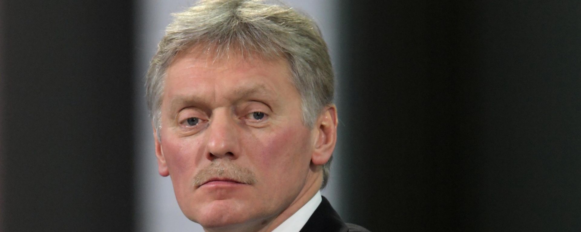  Заместитель руководителя администрации президента РФ, пресс-секретарь президента РФ Дмитрий Песков  - Sputnik Азербайджан, 1920, 17.05.2022