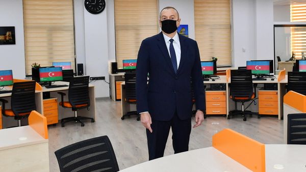Президент Азербайджана Ильхам Алиев - Sputnik Азербайджан