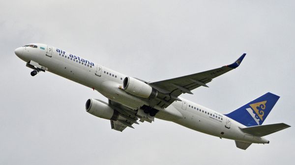 Air Astana təyyarəsi - Sputnik Азербайджан
