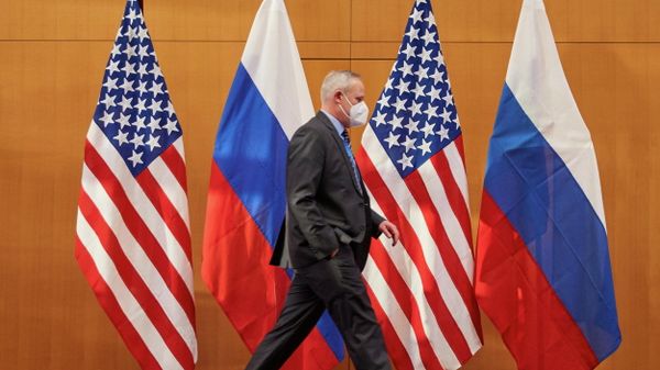 Российско-американские переговоры по гарантиям безопасности  - Sputnik Азербайджан