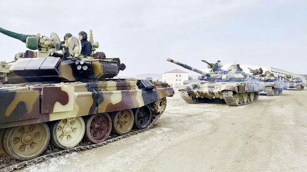 Командно-штабные учения в подразделениях Вооруженных сил Азербайджана - Sputnik Азербайджан