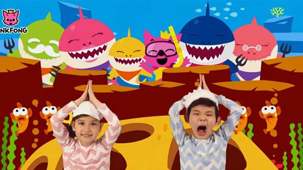Кадр из ролика Baby Shark - Sputnik Азербайджан