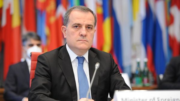 Министр иностранных дел АР Джейхун Байрамов на заседании Форума ОБСЕ по сотрудничеству в области безопасности, проходящем под председательством Азербайджана - Sputnik Азербайджан