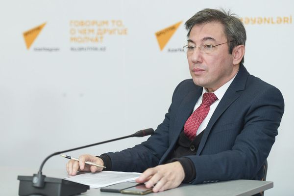 По словам посла, эта дата является очень удобным обстоятельством, чтобы придать дополнительную энергию двусторонним отношениям. Будут встречи на высшем уровне, а год ознаменуется заключением ряда соглашений в разных областях. - Sputnik Азербайджан