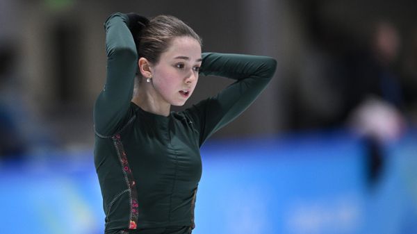 Российская спортсменка, член сборной России (команда ОКР) Камила Валиева на тренировке на XXIV зимних Олимпийских играх в Пекине - Sputnik Азербайджан