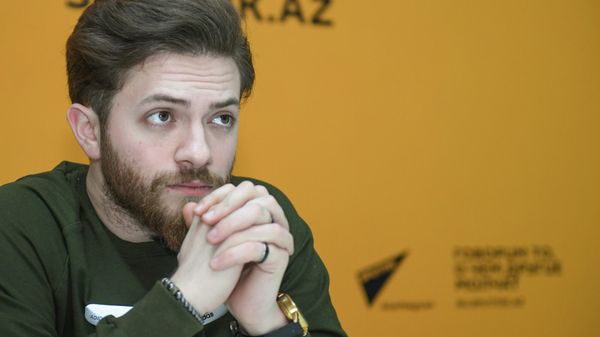 Победитель Səs Azərbaycan Надир Рустамли - Sputnik Азербайджан