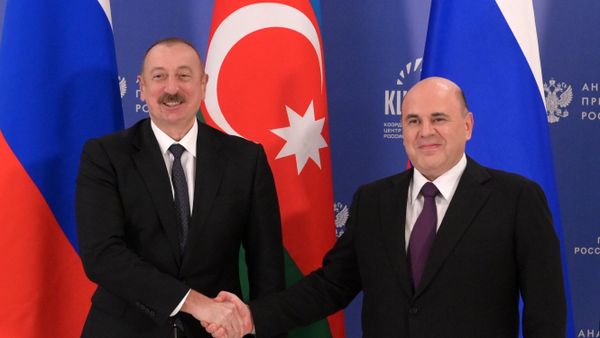 Премьер-министр РФ М. Мишустин встретился с президентом Азербайджана И. Алиевым - Sputnik Азербайджан