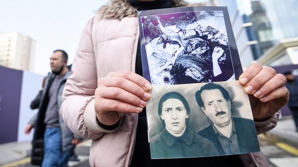 Шествие, приуроченное к 30-й годовщине резни в Ходжалы в Баку, 26.02.2022. - Sputnik Азербайджан
