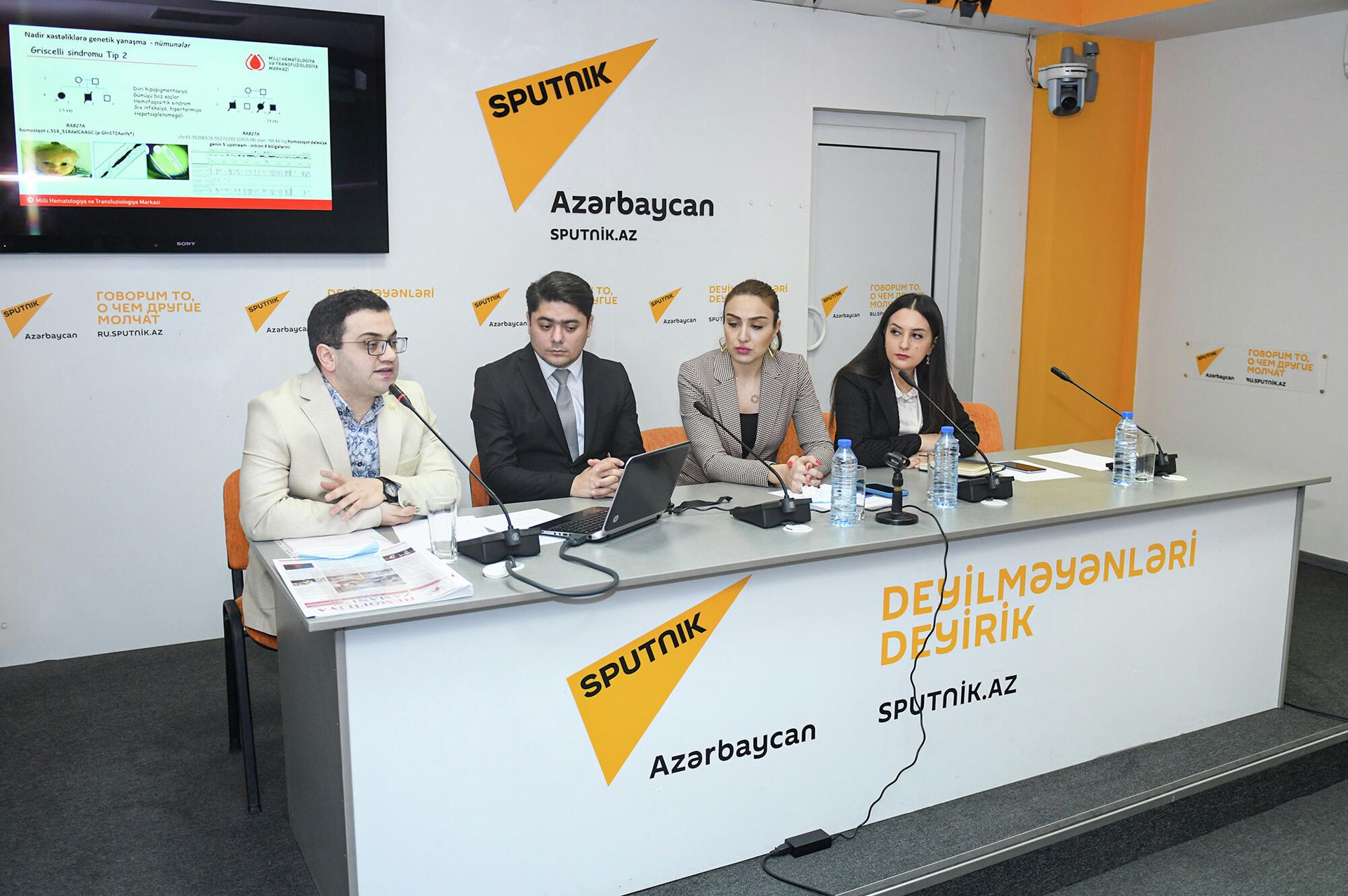 В Мультимедийном пресс-центре Sputnik Азербайджан  - Sputnik Азербайджан, 1920, 28.02.2022