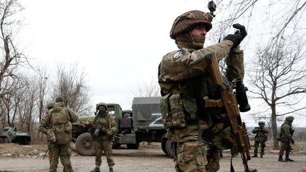 Русские военные в Украине - Sputnik Азербайджан