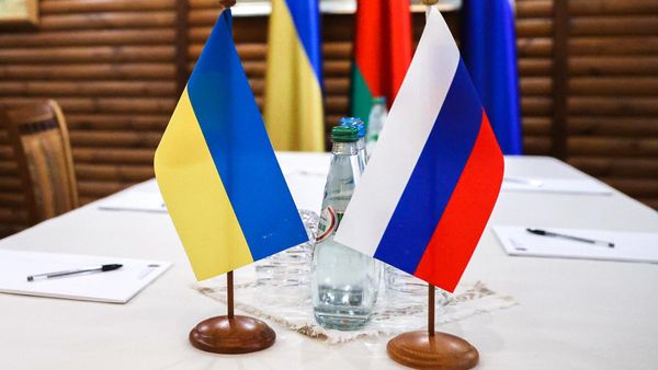 Российско-украинские переговоры в Белоруссии - Sputnik Азербайджан