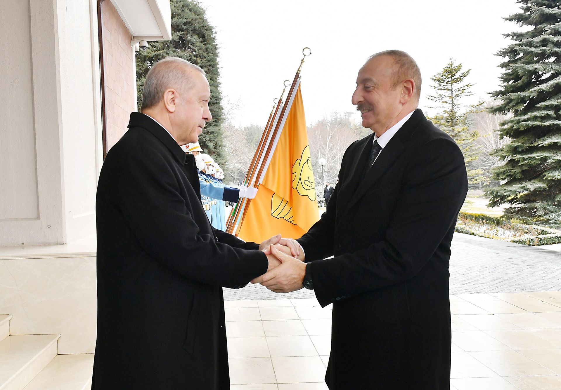 Prezident İlham Əliyev və Türkiyə Prezidenti Rəcəb Tayyib Ərdoğan görüş zamanı - Sputnik Азербайджан, 1920, 10.03.2022