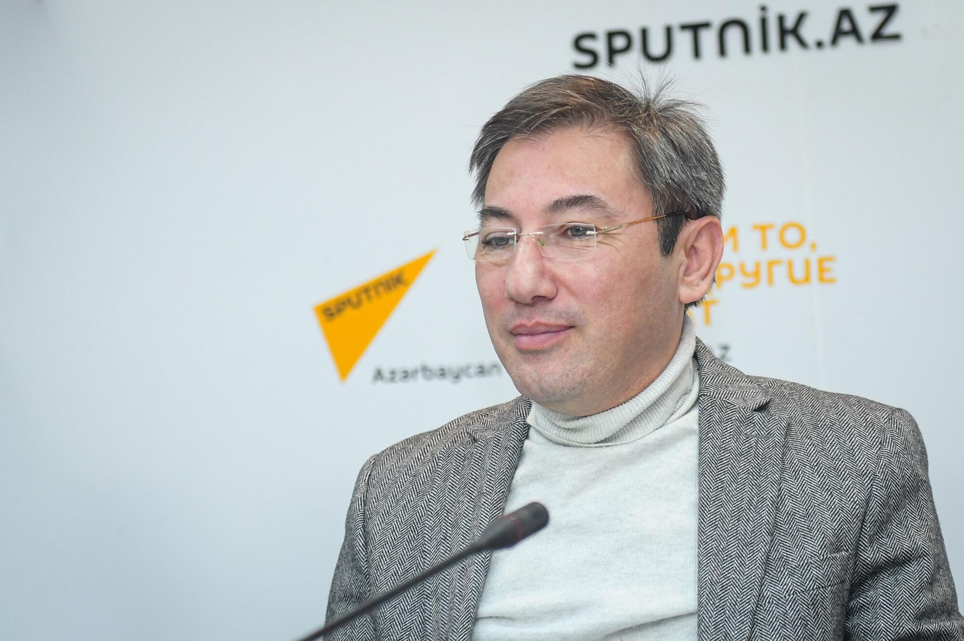 Велизаде Ильгар, руководитель политологического клуба Южный Кавказ - Sputnik Азербайджан, 1920, 07.12.2024
