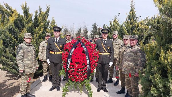 Поминальные мероприятия по случаю 31 марта - Дня геноцида азербайджанцев - Sputnik Азербайджан