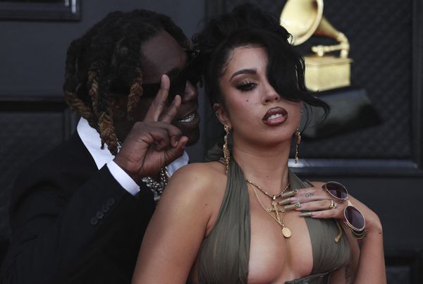 Рэпер Don Toliver и певица Кали Учис на церемонии вручения музыкальной премии Grammy в Лас-Вегасе. - Sputnik Азербайджан