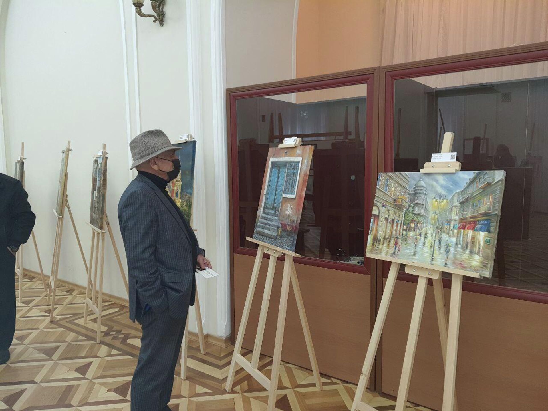 Выставка художника Рауфа Джанибекова под названием «Старый Баку кистью художника» - Sputnik Азербайджан, 1920, 08.04.2022