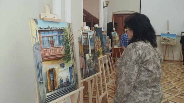 Выставка художника Рауфа Джанибекова под названием «Старый Баку кистью художника» - Sputnik Азербайджан