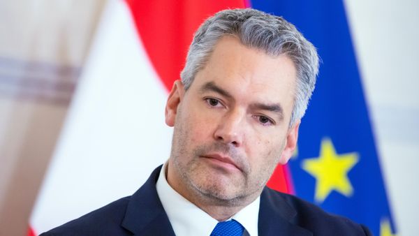 Канцлер Австрии Карл Нехаммер - Sputnik Азербайджан