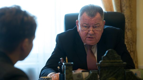 Заместитель министра иностранных дел РФ Олег Сыромолотов во время интервью в Москве. - Sputnik Азербайджан