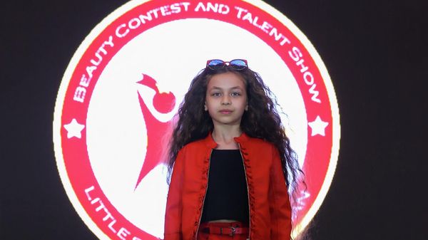 Финал конкурса красоты и талантов Little Stars of Azerbaijan 2021-2022, в котором принимали участие дети разных возвратов - Sputnik Азербайджан