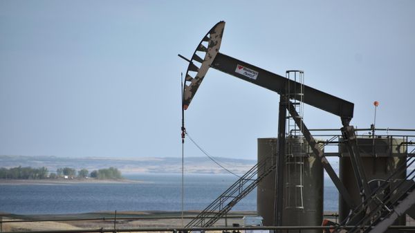 Добыча нефти , фото из архива - Sputnik Азербайджан