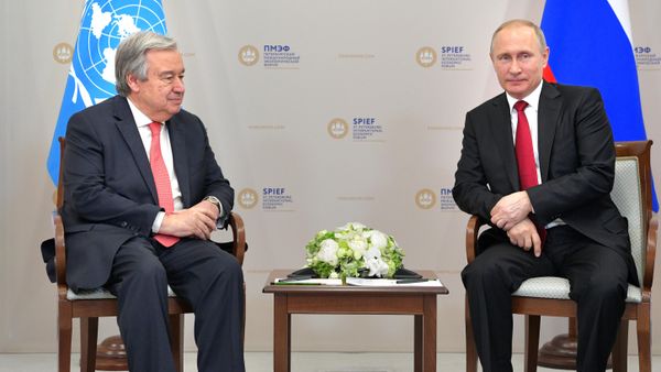 Владимир Путин и Антониу Гутерреш во время встречи, фото из архива - Sputnik Азербайджан