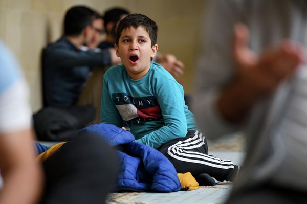 Праздничный намаз в мечети Аждарбей в Баку. - Sputnik Азербайджан