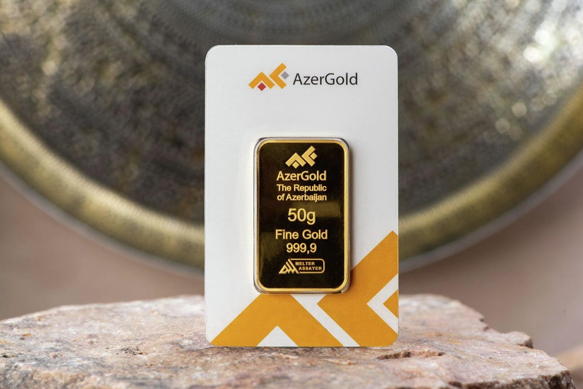 Золотые слитки “AzerGold” - Sputnik Азербайджан, 1920, 03.05.2022