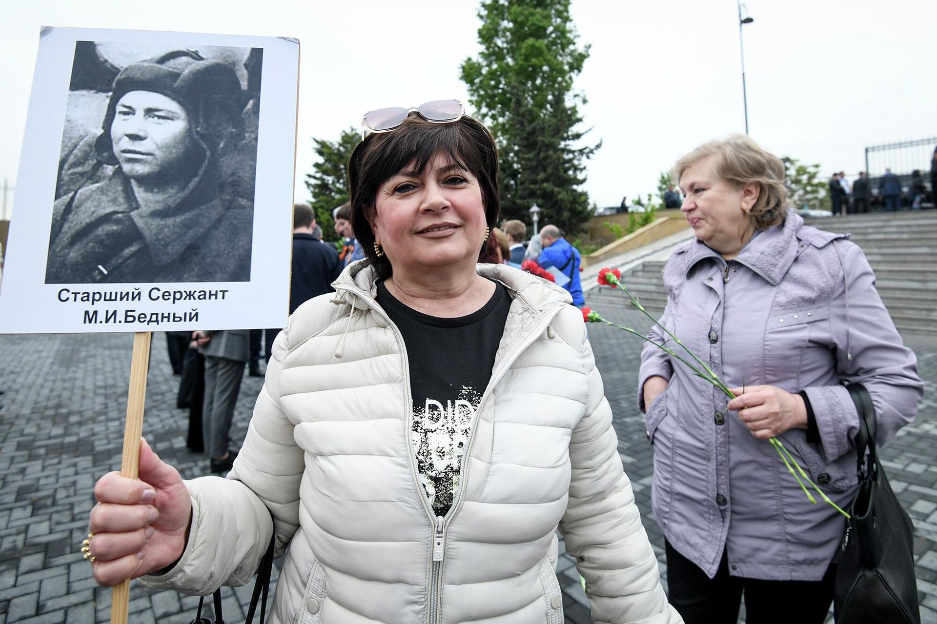 В Баку в День Победы представители общественности, ветераны и дипломаты посетили мемориальный комплекс Братские могилы - Sputnik Азербайджан, 1920, 09.05.2022