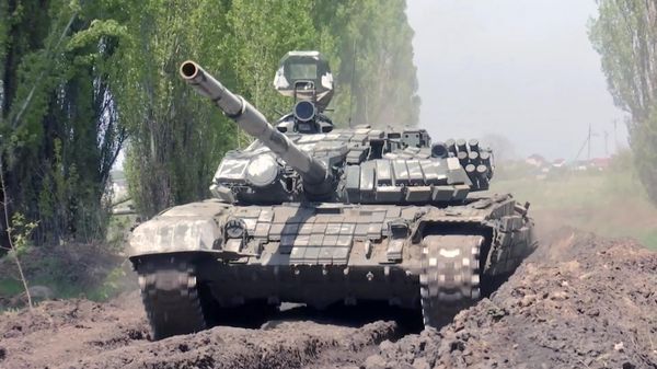 Работа ремонтных подразделений ВС РФ в ходе проведения специальной военной операции - Sputnik Азербайджан