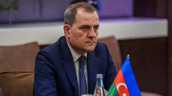 Azərbaycanın xarici işlər naziri Ceyhun Bayramov - Sputnik Азербайджан