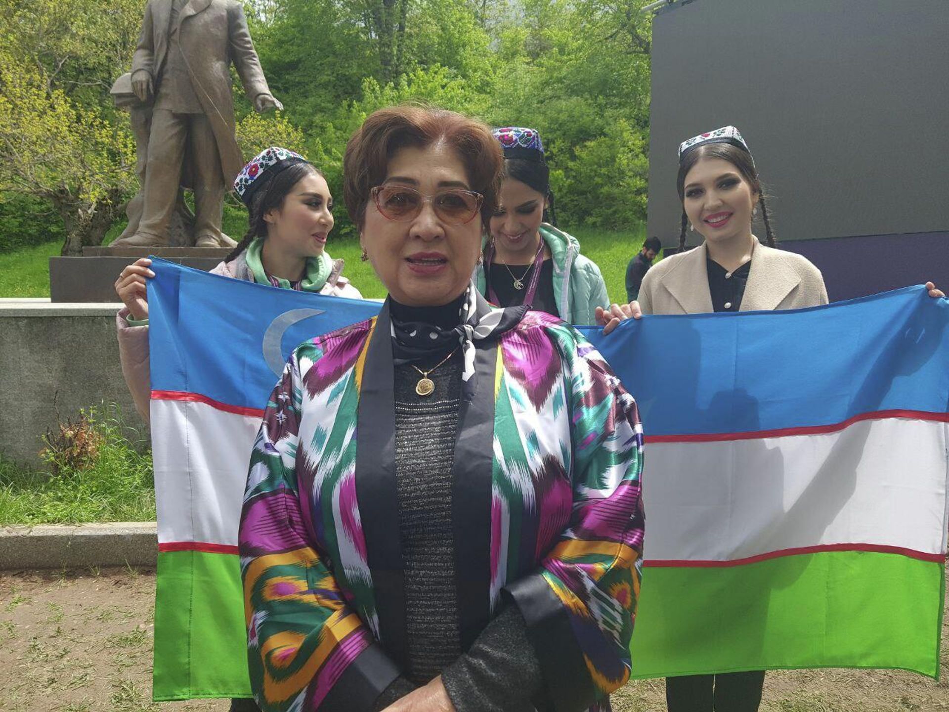 Художественный руководитель государственного народного танца  Узбекистана Бахор Зияда Мадрахимова - Sputnik Азербайджан, 1920, 13.05.2022