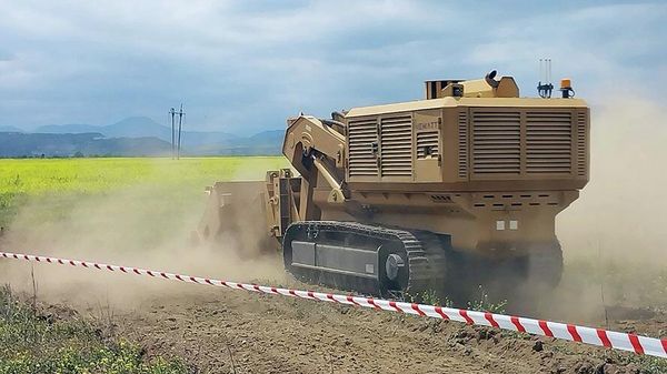 Инженерные работы на территориях, освобожденных в результате Отечественной войны - Sputnik Азербайджан