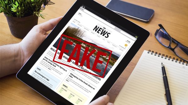 Поддельная новостная информация - Sputnik Азербайджан