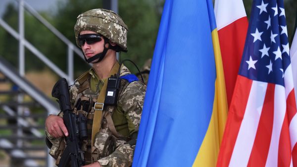 Совместные учения стран НАТО и Украины Три меча-2021 - Sputnik Азербайджан