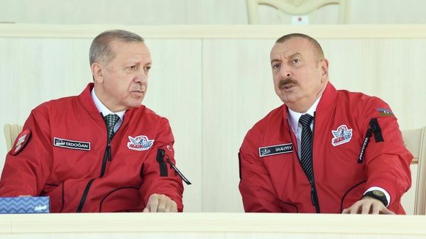 Лидеры Азербайджана и Турции Ильхам Алиев и Реджеп Тайип Эрдоган на TEKNOFEST, фото из архива - Sputnik Азербайджан