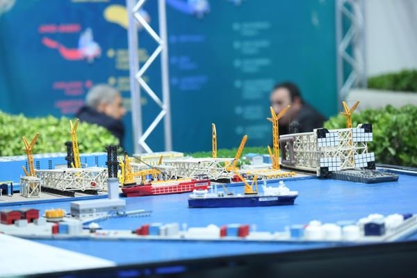 В Баку представлено оборудование для транспортировки и добычи нефти и газа, инновационные технологии, сервисное обслуживание и химическая промышленность - Sputnik Азербайджан